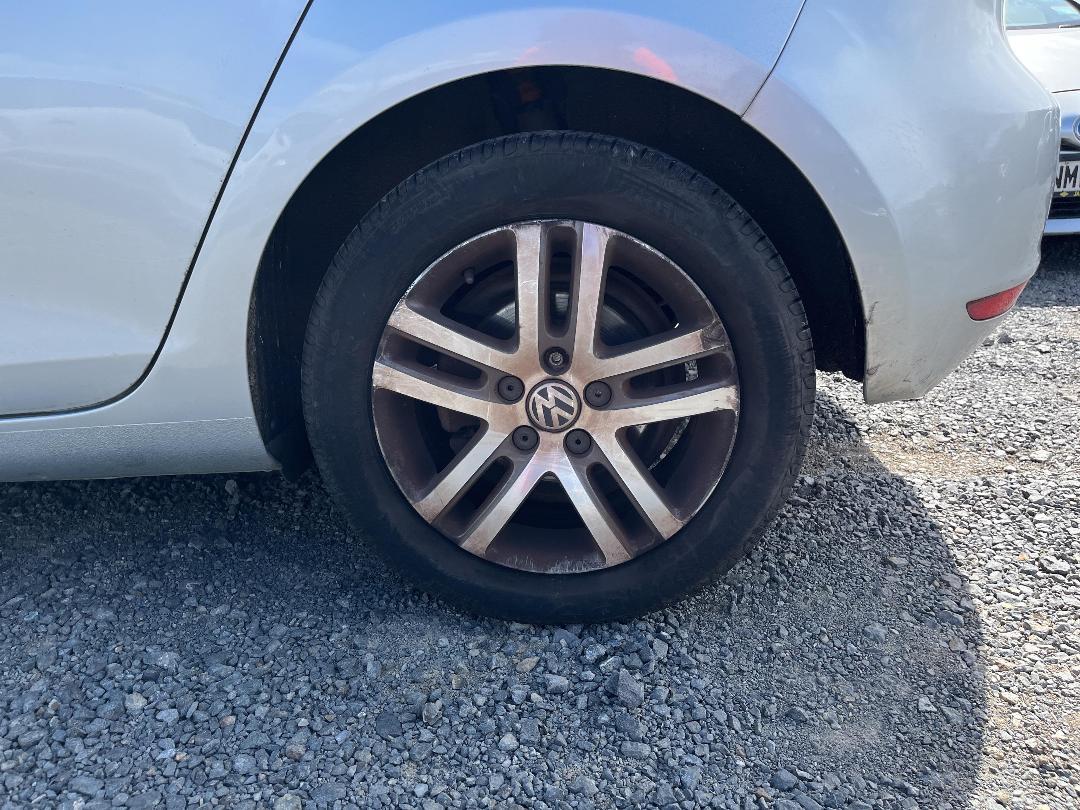 Photo '9' of Volkswagen Golf TSI