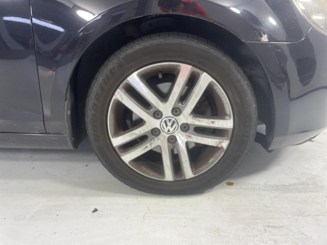 Photo '7' of Volkswagen Golf TSI