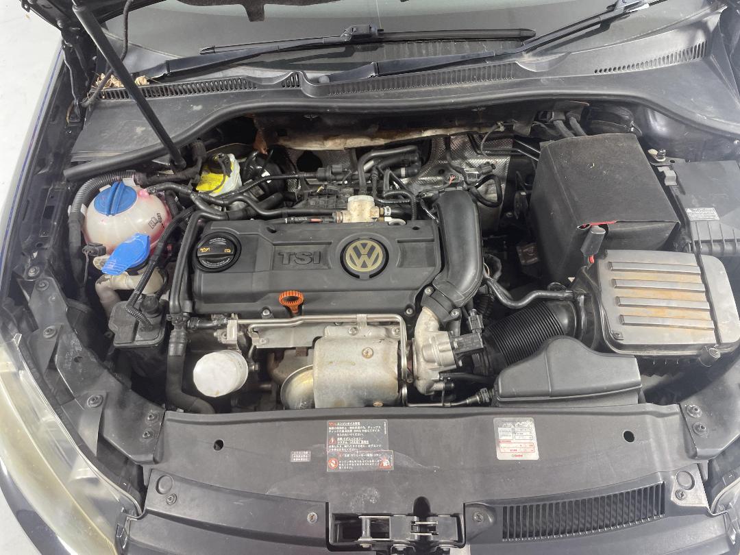 Photo '11' of Volkswagen Golf TSI