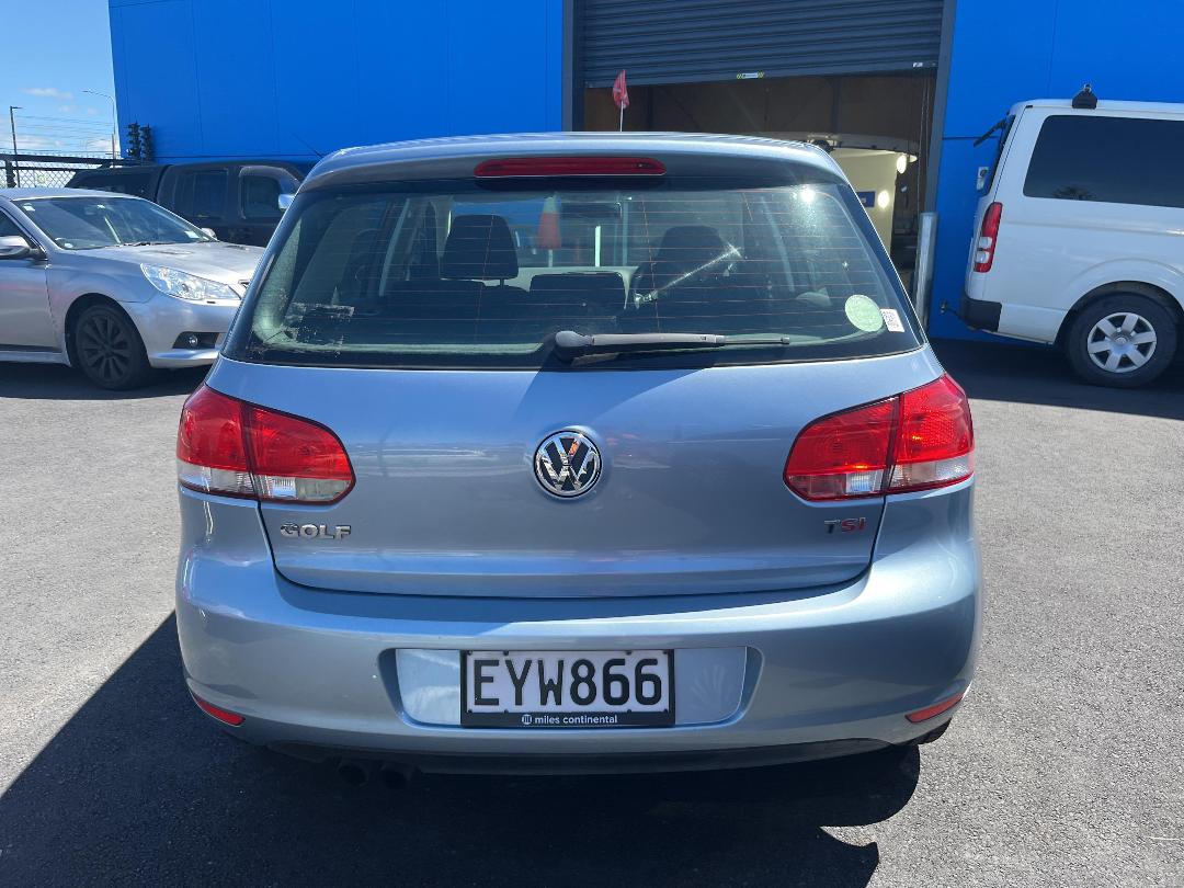 Photo '5' of Volkswagen Golf TSI 118KW