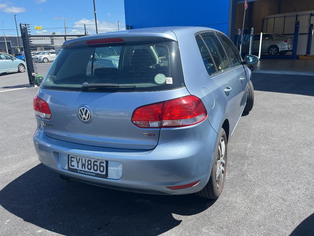 Photo '6' of Volkswagen Golf TSI 118KW