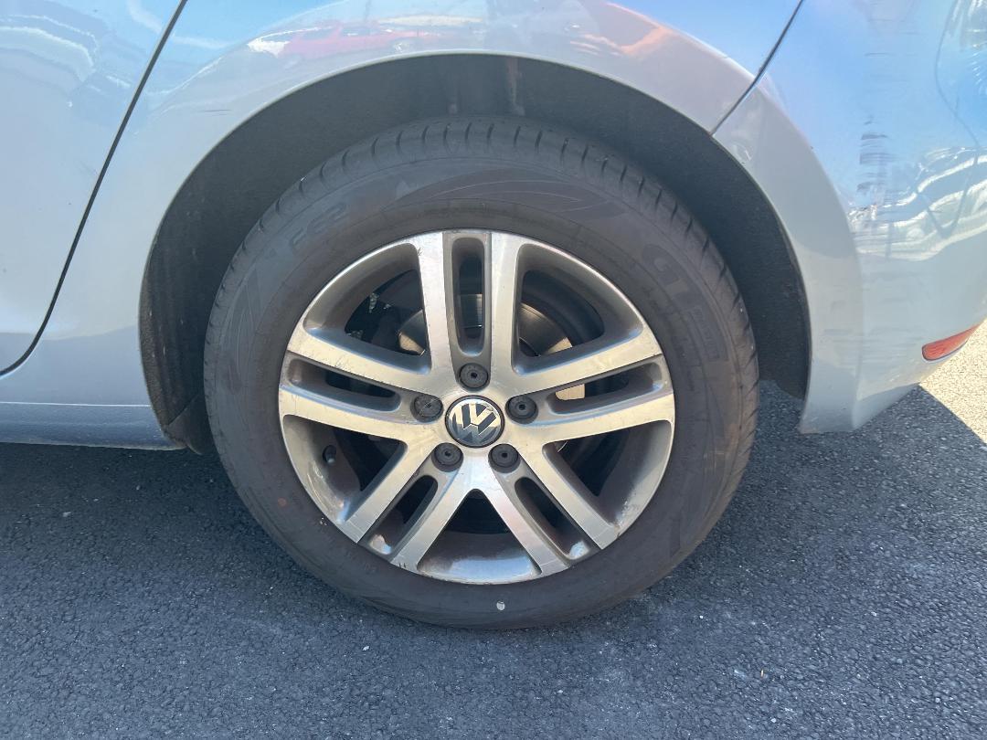 Photo '9' of Volkswagen Golf TSI 118KW