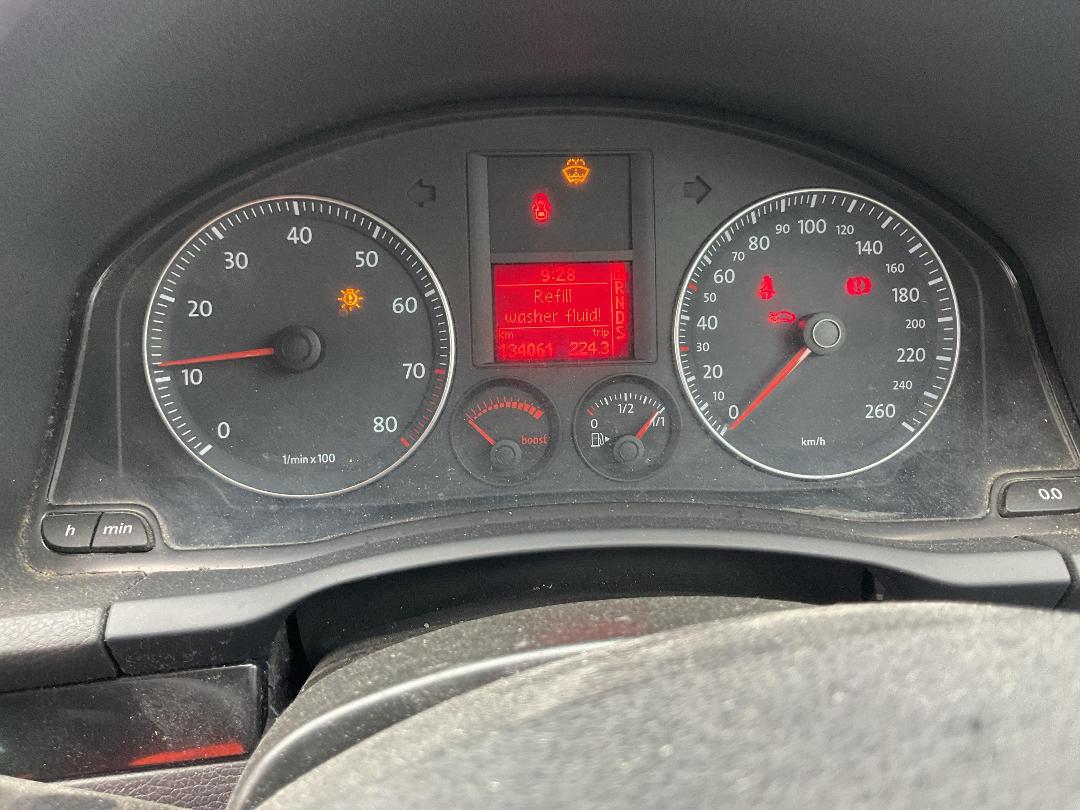 Photo '7' of Volkswagen Golf Photo '7' of Volkswagen Golf