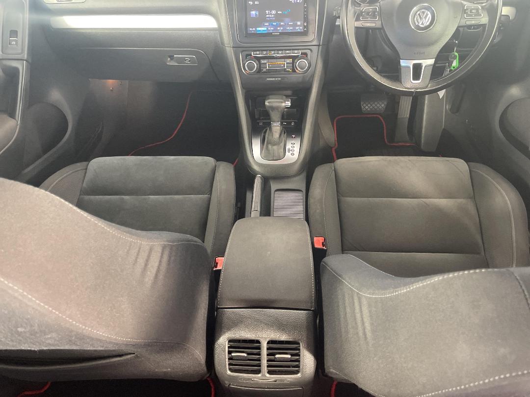 Photo '18' of Volkswagen Golf Photo '18' of Volkswagen Golf