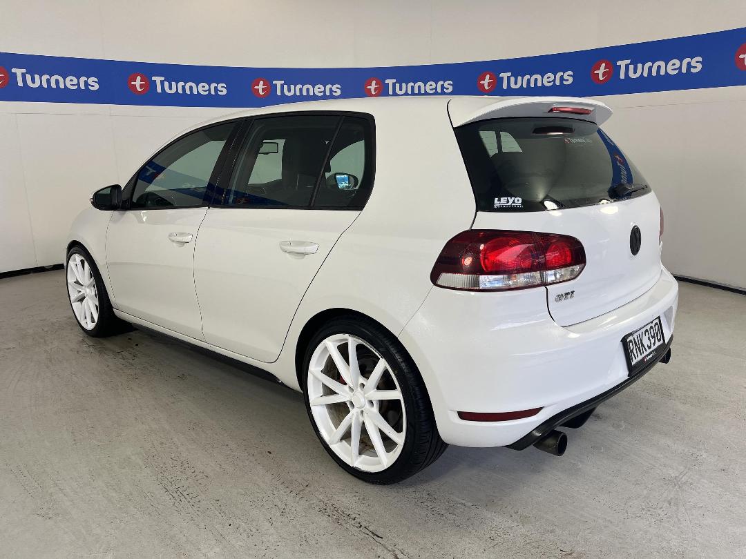 Photo '5' of Volkswagen Golf Photo '5' of Volkswagen Golf