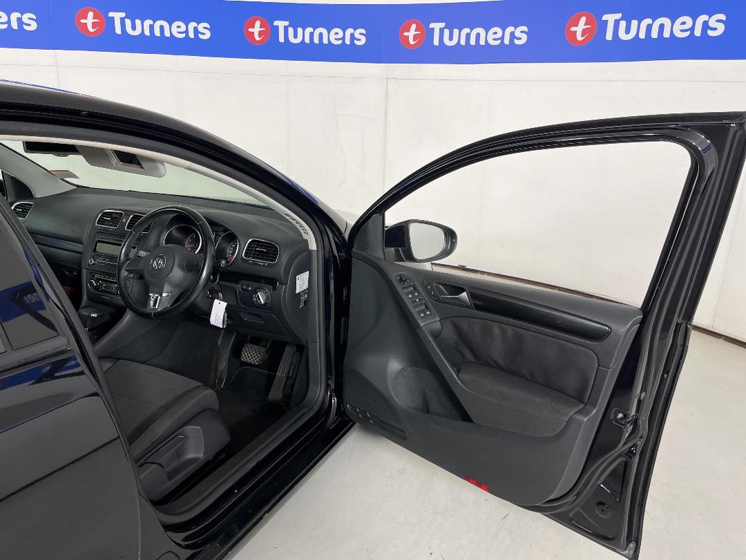 Photo '15' of Volkswagen Golf