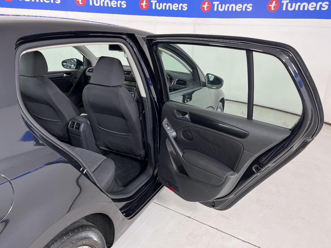 Photo '19' of Volkswagen Golf