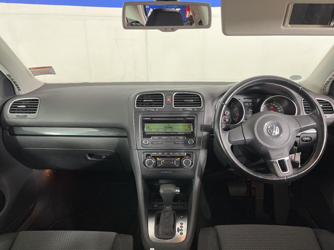 Photo '17' of Volkswagen Golf