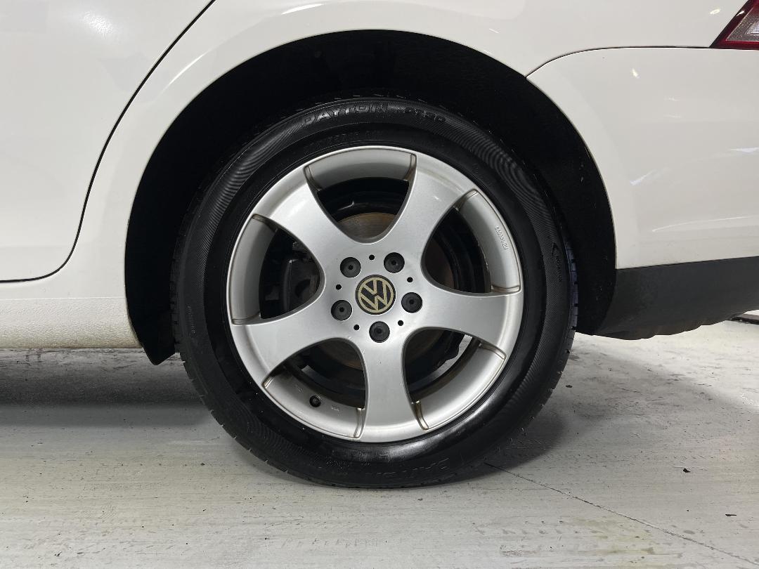 Photo '11' of Volkswagen Golf Photo '11' of Volkswagen Golf