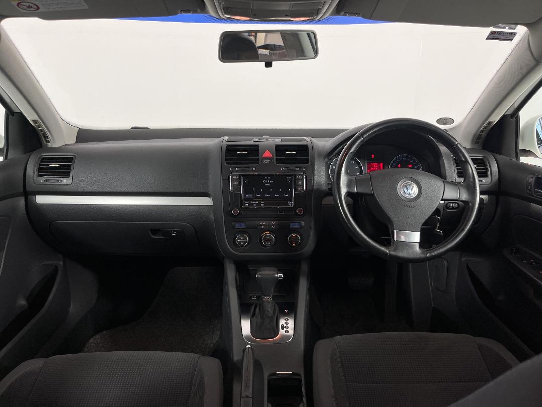 Photo '17' of Volkswagen Golf Photo '17' of Volkswagen Golf