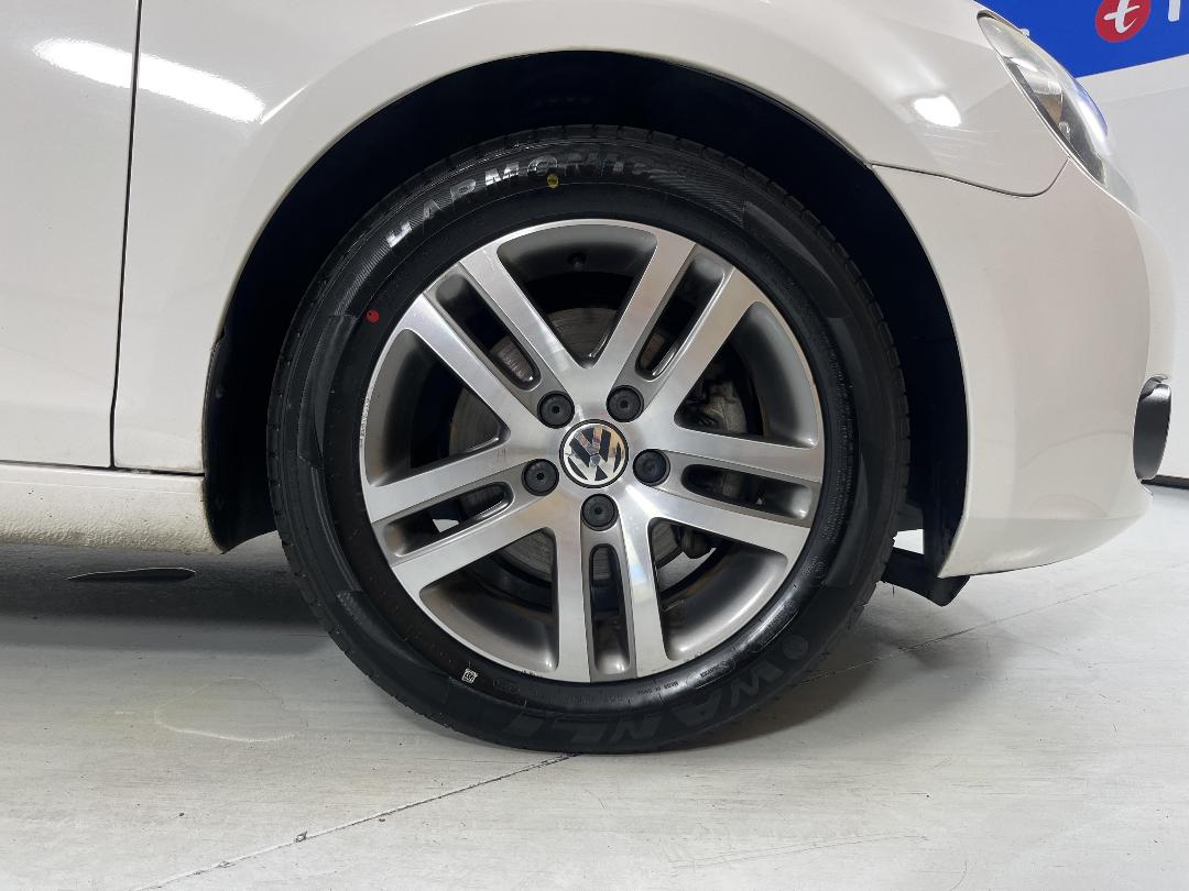 Photo '9' of Volkswagen Golf