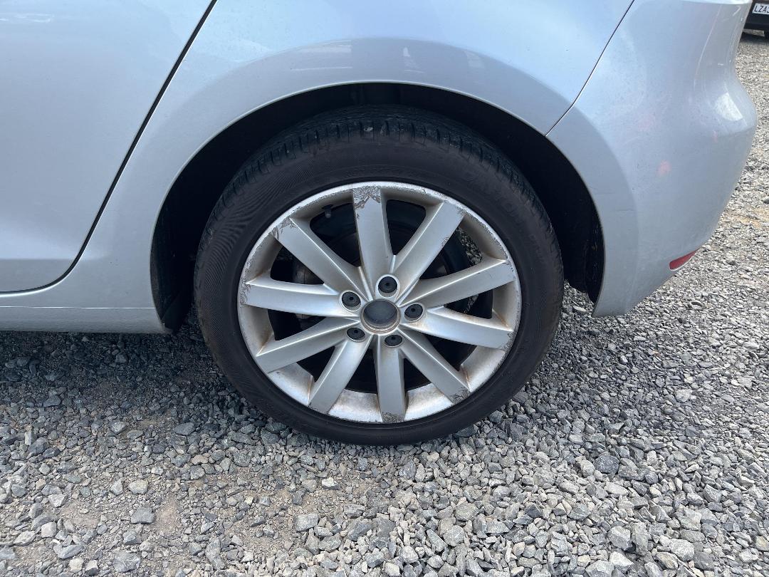 Photo '9' of Volkswagen Golf Photo '9' of Volkswagen Golf