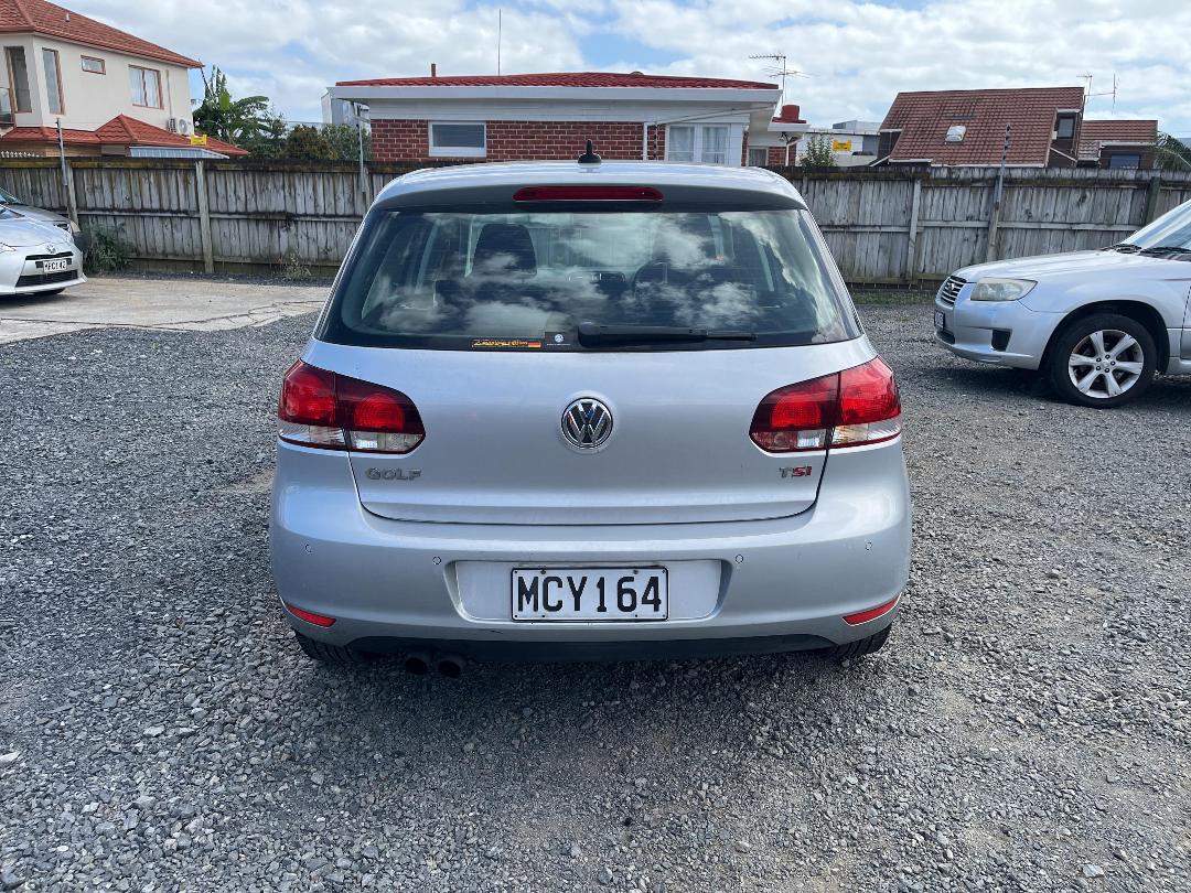 Photo '5' of Volkswagen Golf Photo '5' of Volkswagen Golf