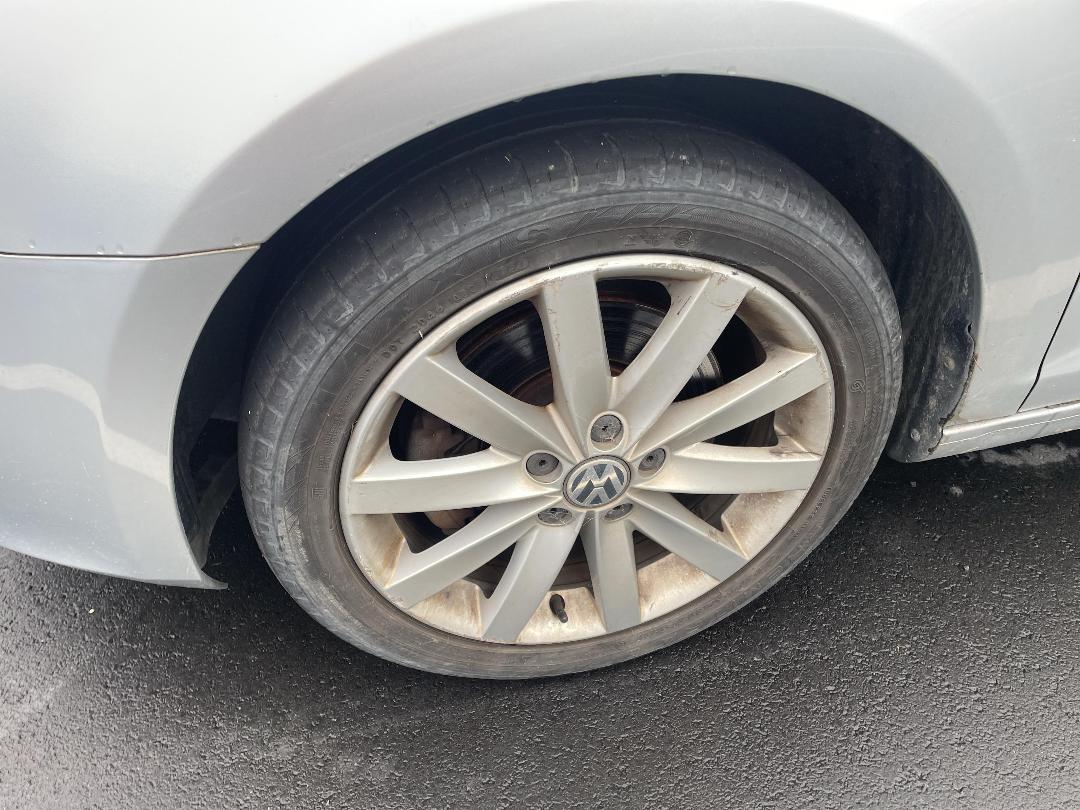 Photo '5' of Volkswagen Golf TSI