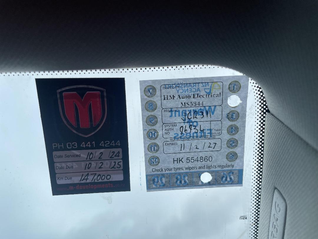 Photo '20' of Volkswagen Golf TSI