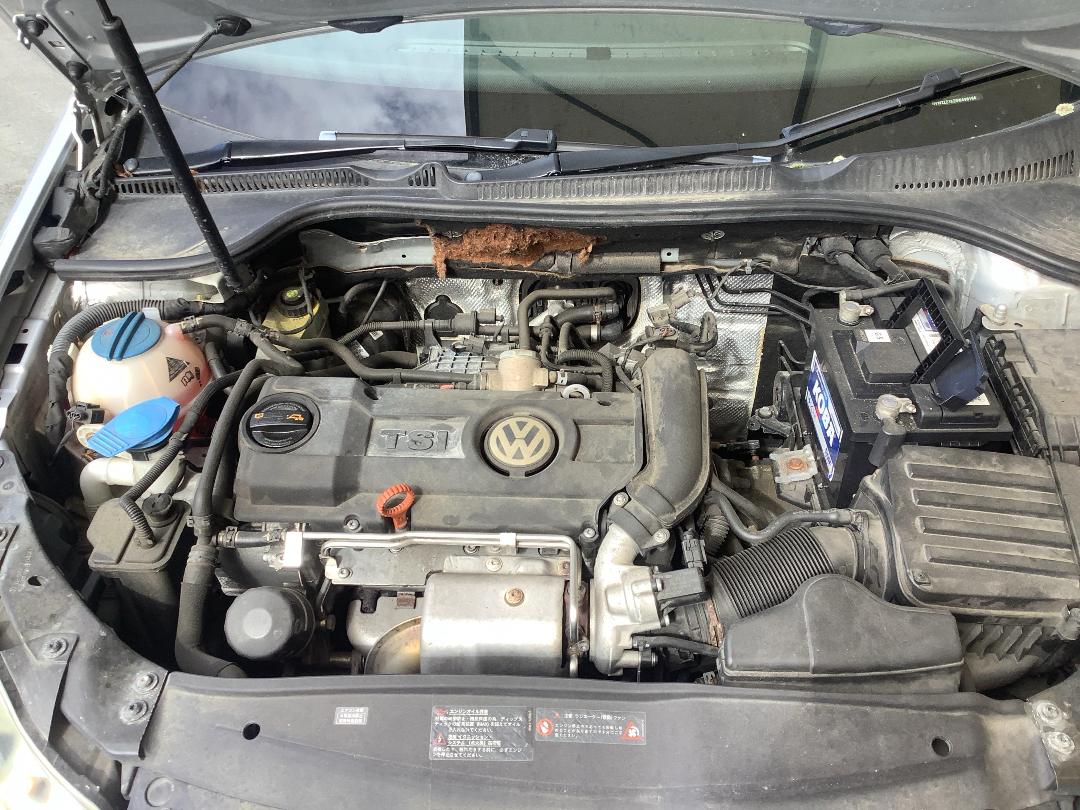 Photo '23' of Volkswagen Golf TSI