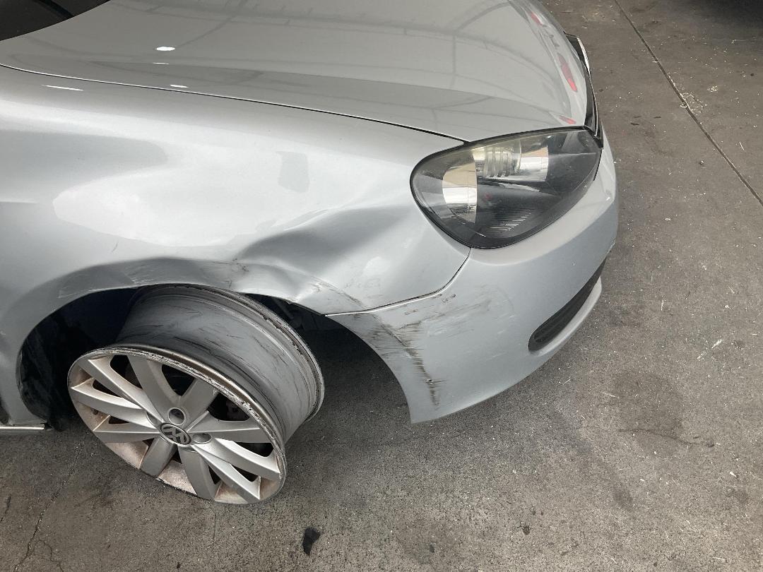 Photo '4' of Volkswagen Golf TSI 118KW