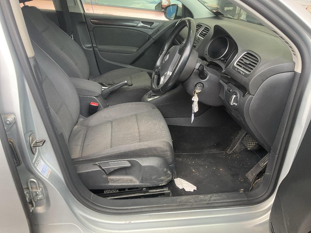 Photo '19' of Volkswagen Golf TSI 118KW