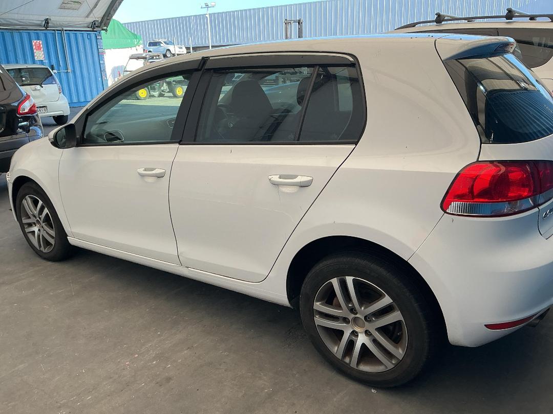 Photo '4' of Volkswagen Golf 1.4 90KW Photo '4' of Volkswagen Golf 1.4 90KW