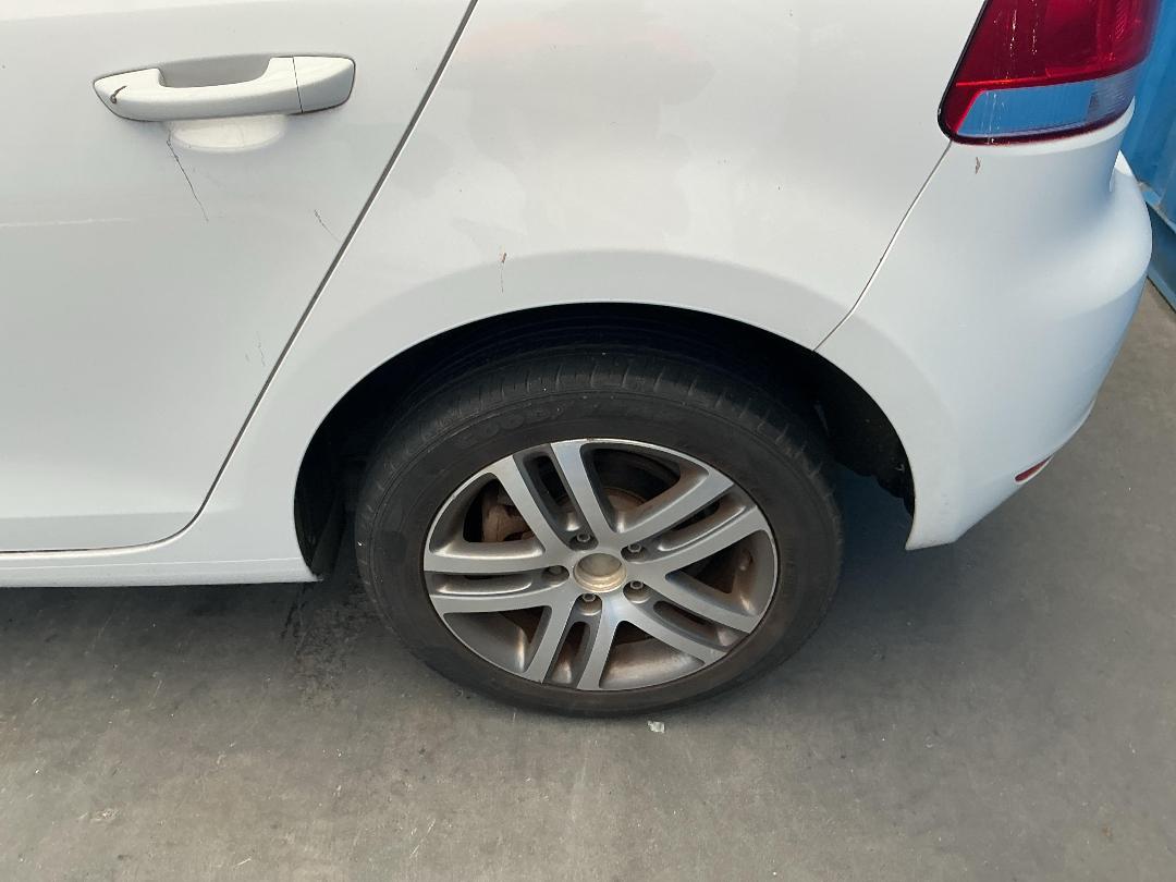 Photo '19' of Volkswagen Golf 1.4 90KW Photo '19' of Volkswagen Golf 1.4 90KW