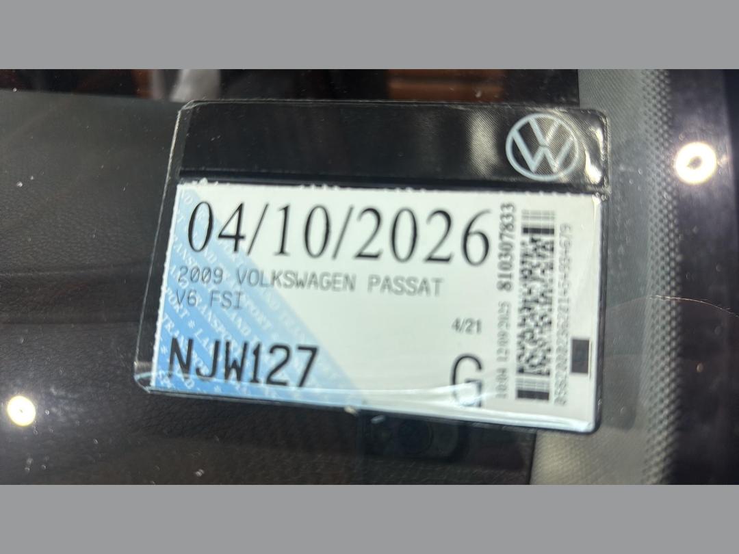 Photo '9' of Volkswagen Passat V6 FSI Photo '9' of Volkswagen Passat V6 FSI