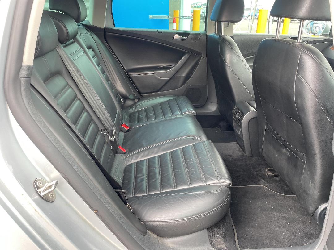 Photo '16' of Volkswagen Passat Variant