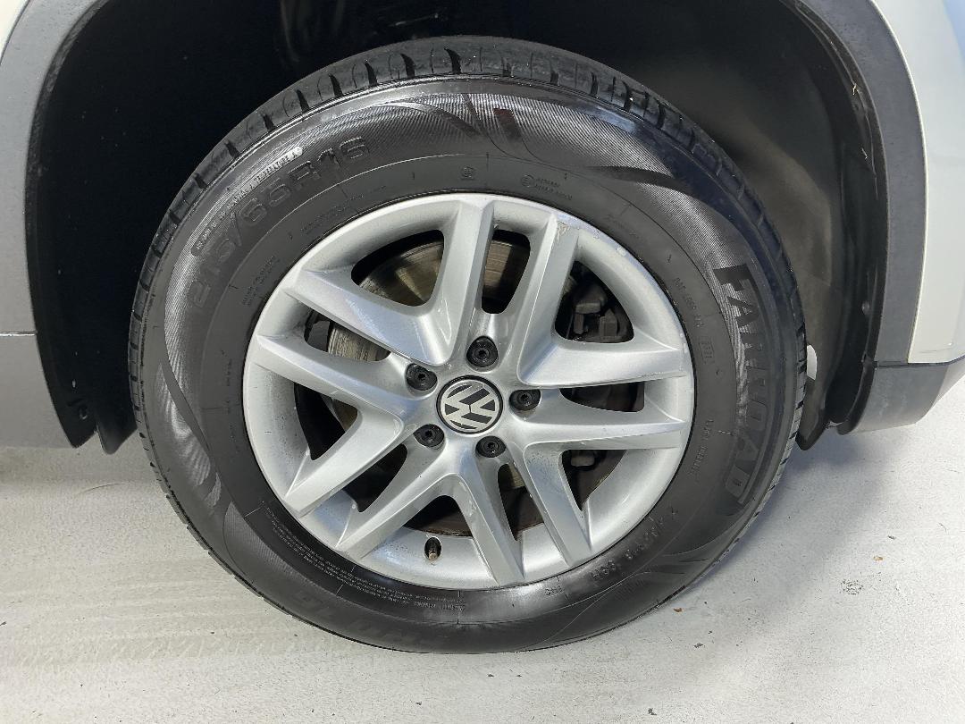 Photo '9' of Volkswagen Tiguan Photo '9' of Volkswagen Tiguan