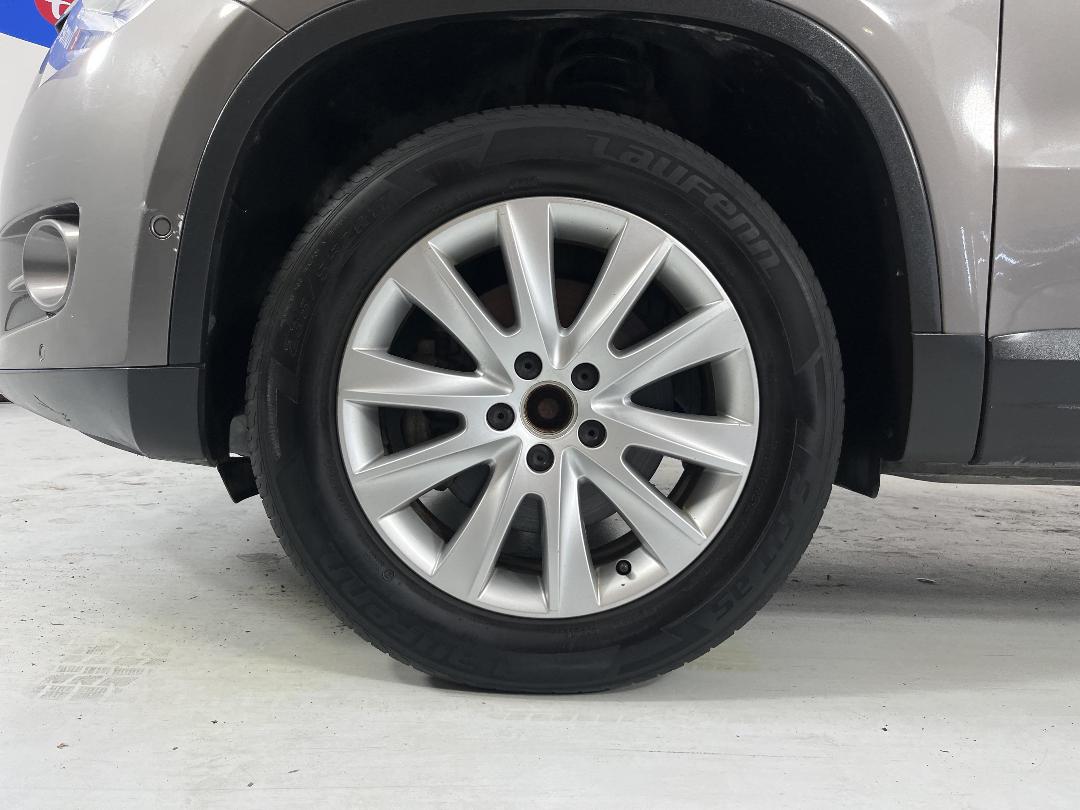 Photo '10' of Volkswagen Tiguan