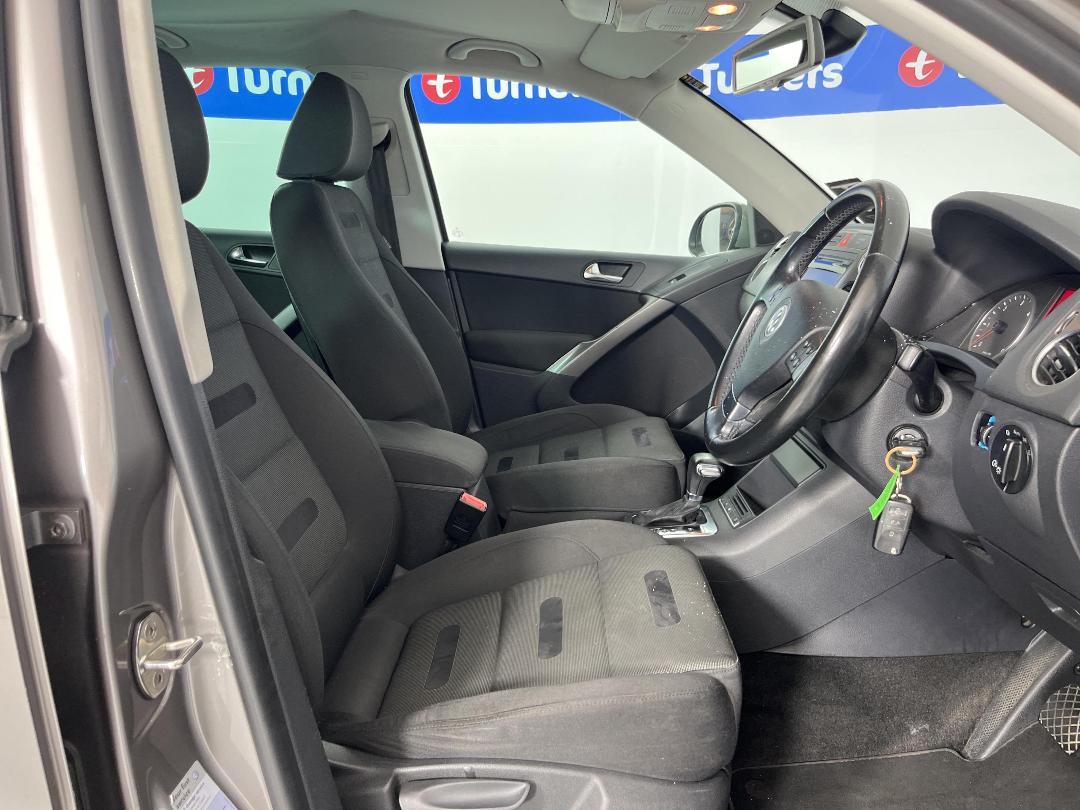 Photo '16' of Volkswagen Tiguan