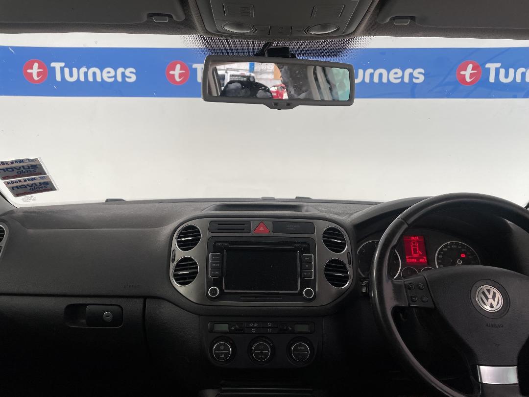 Photo '17' of Volkswagen Tiguan Photo '17' of Volkswagen Tiguan