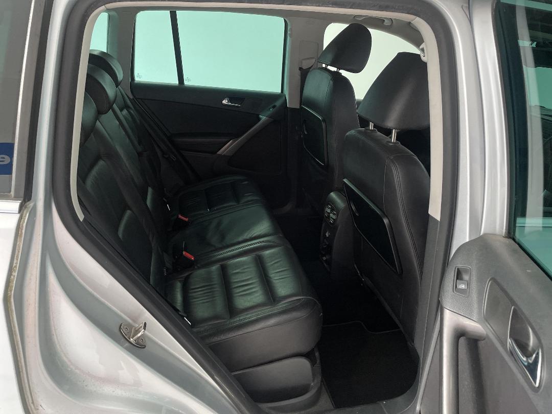 Photo '20' of Volkswagen Tiguan Photo '20' of Volkswagen Tiguan