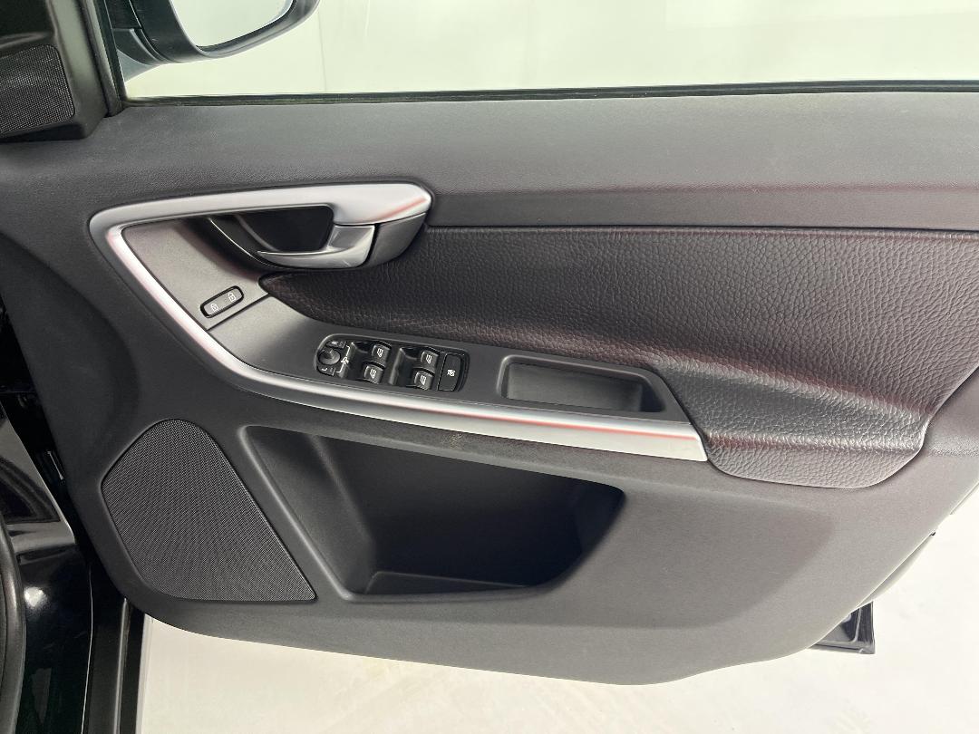 Photo '15' of Volvo XC60