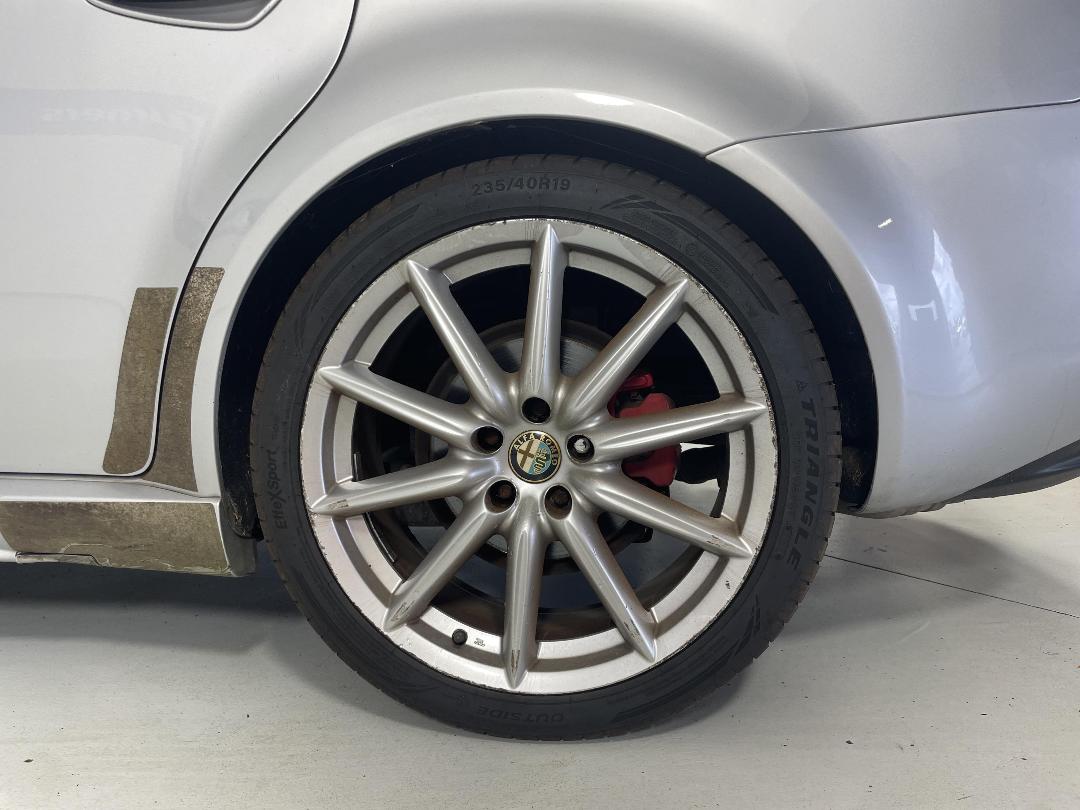 Photo '11' of Alfa Romeo 159 SS TI Photo '11' of Alfa Romeo 159 SS TI