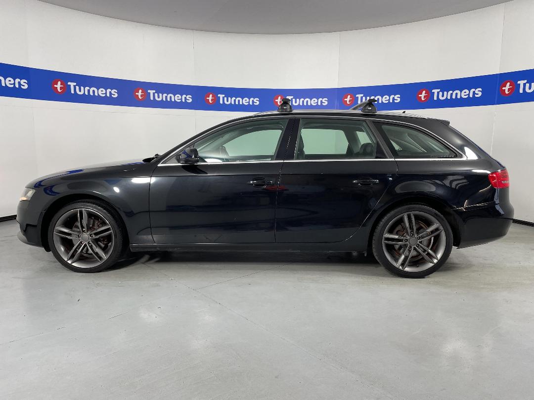 Photo '24' of Audi A4 Photo '24' of Audi A4