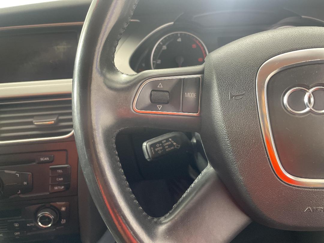 Photo '25' of Audi A4 Photo '25' of Audi A4