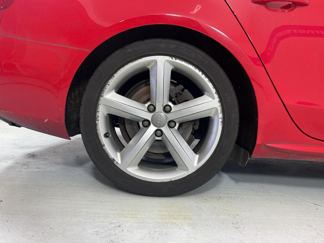 Photo '12' of Audi A4