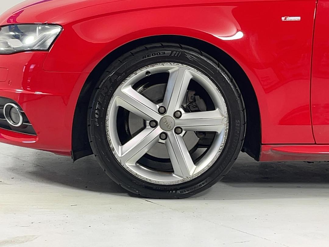 Photo '10' of Audi A4