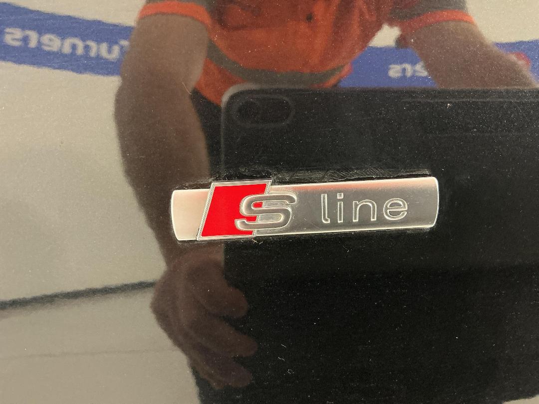 Photo '29' of Audi A4