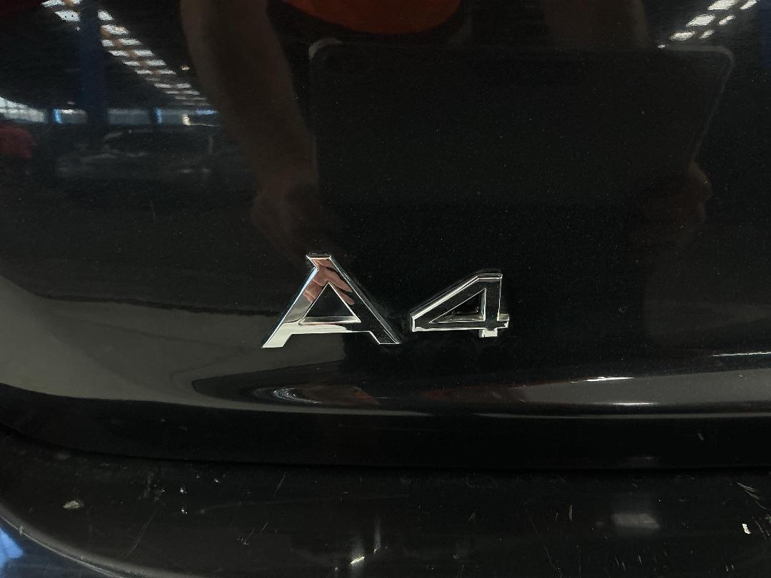 Photo '30' of Audi A4