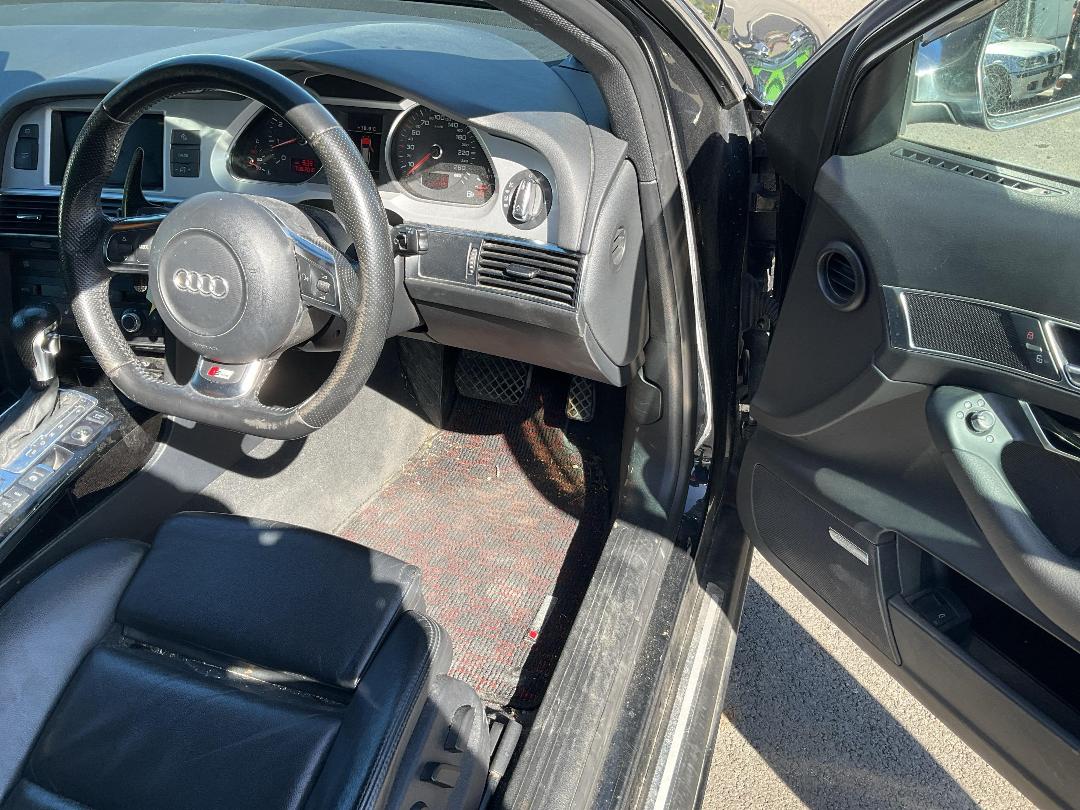 Photo '8' of Audi A6