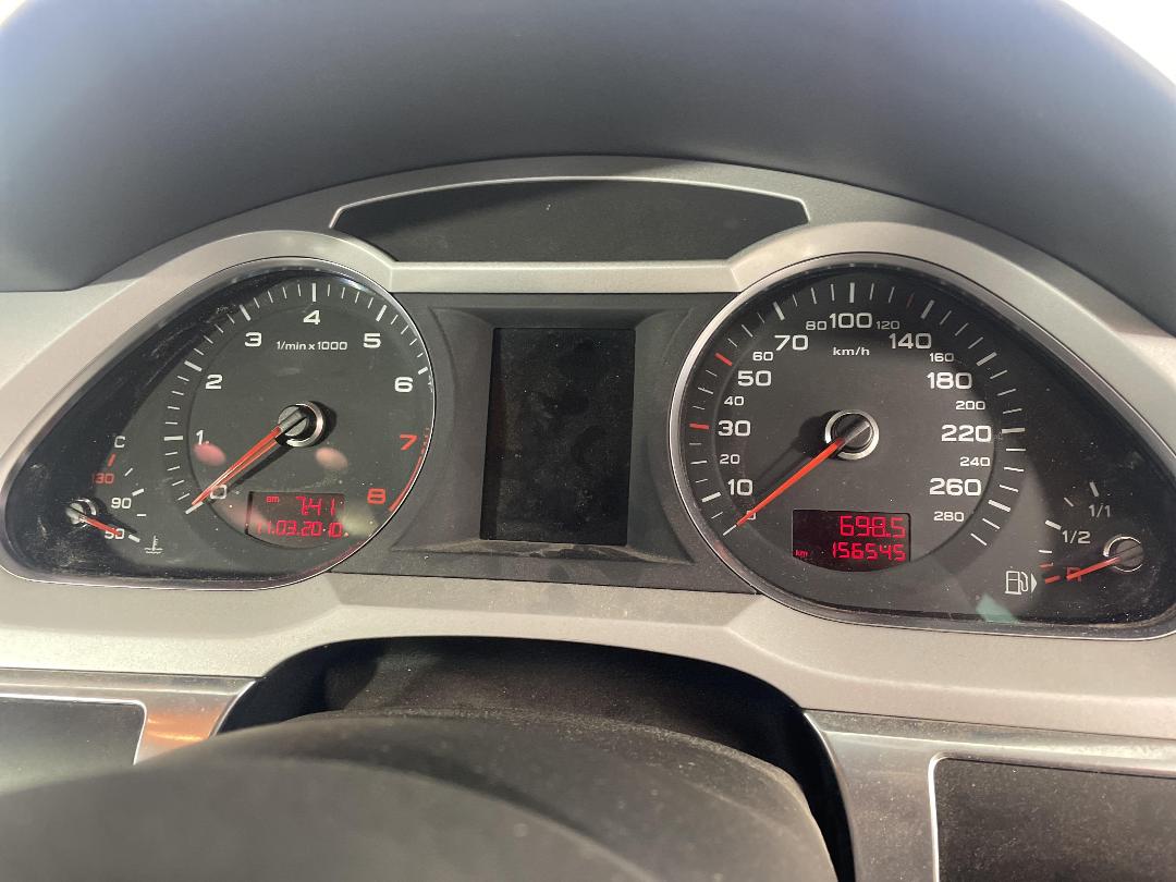 Photo '19' of Audi A6 T FSI Q Avant