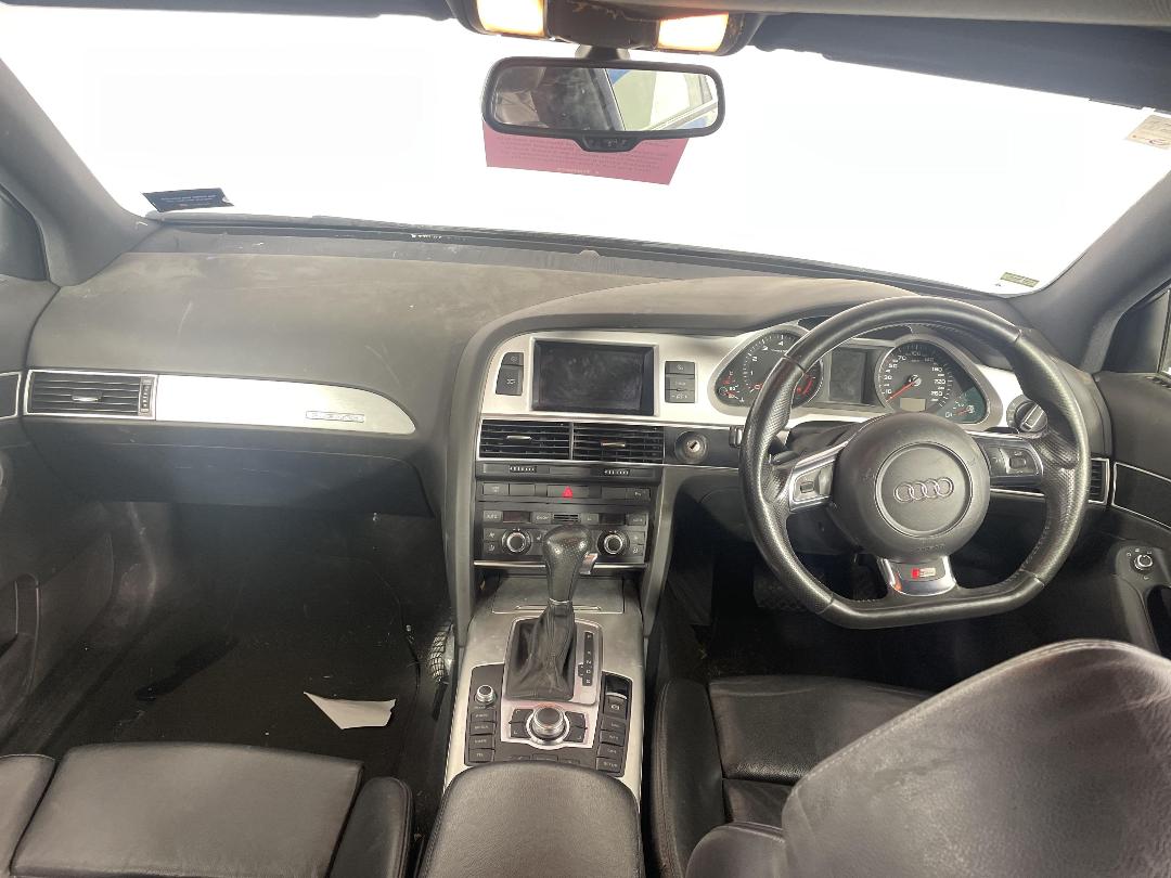 Photo '15' of Audi A6 T FSI Q Avant