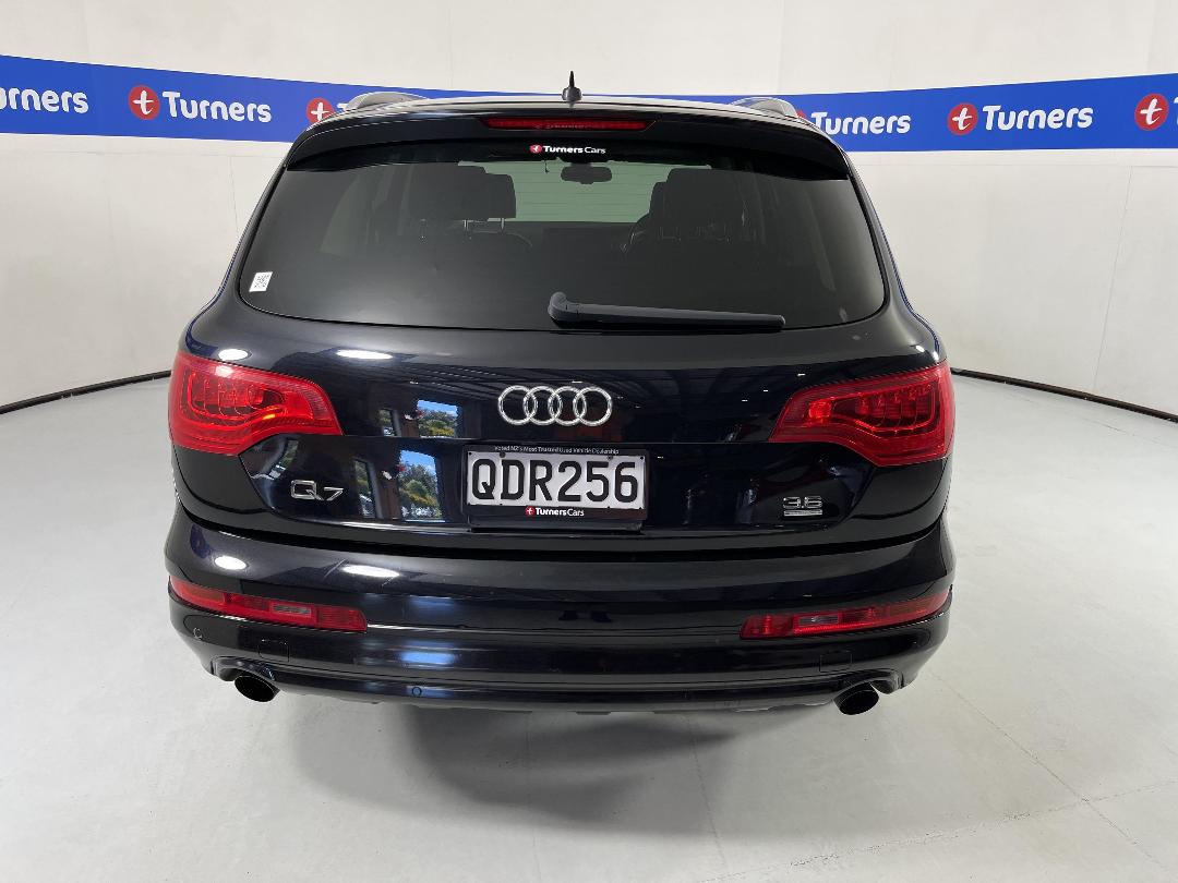 Photo '6' of Audi Q7 Photo '6' of Audi Q7