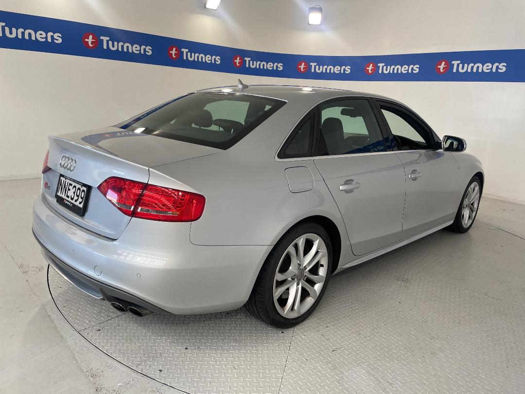 Photo '7' of Audi S4