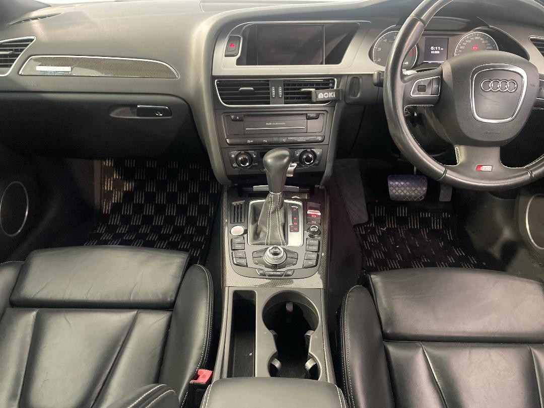 Photo '18' of Audi S4