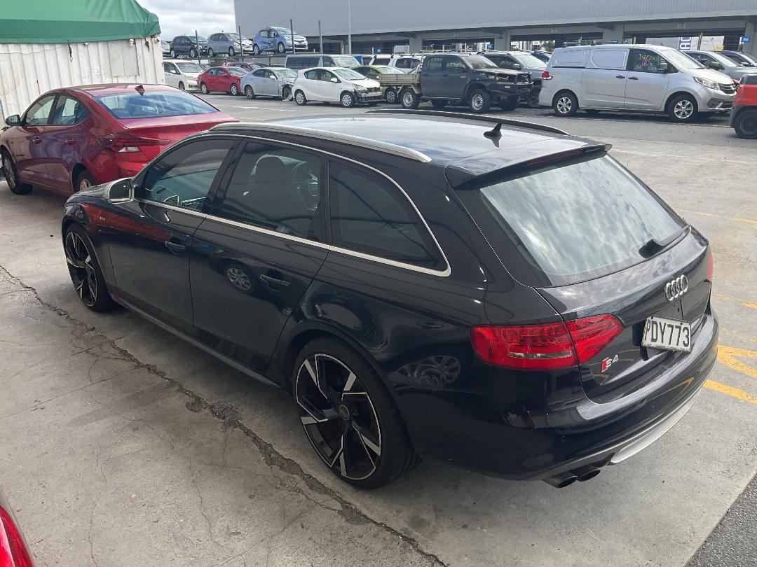 Photo '9' of Audi S4