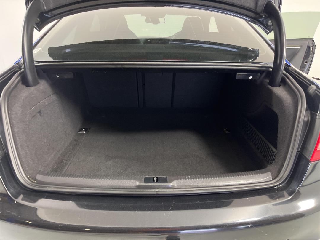 Photo '14' of Audi S5 Photo '14' of Audi S5