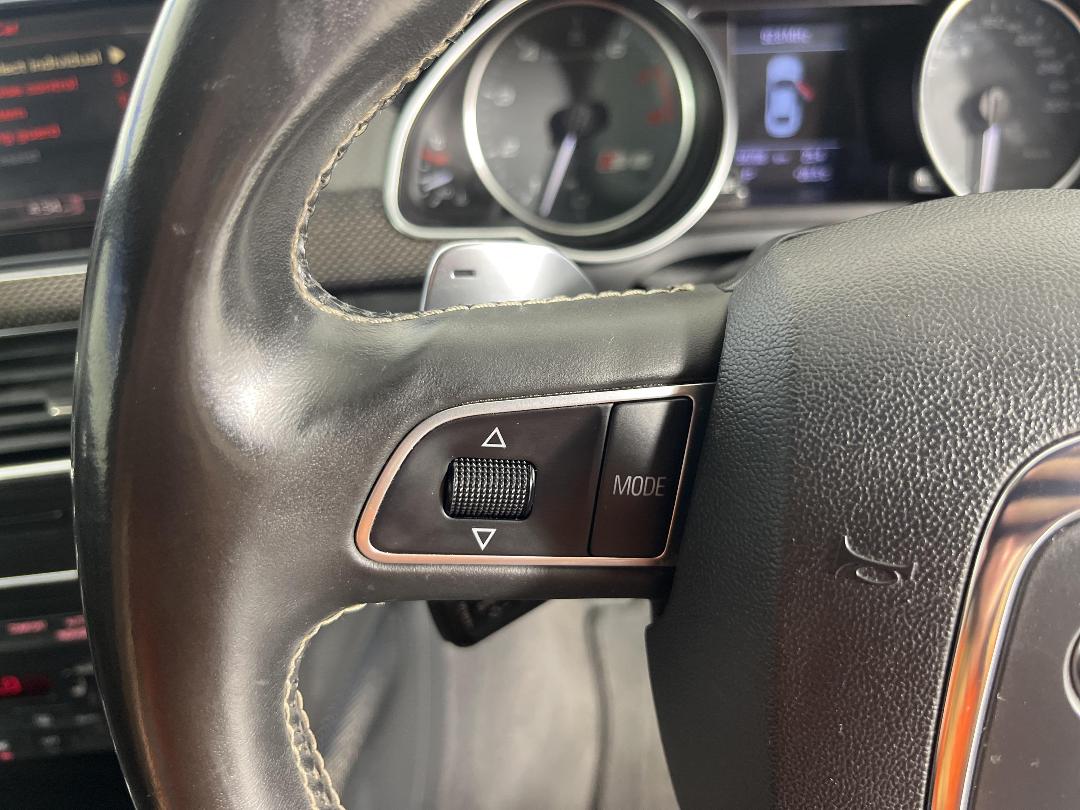 Photo '23' of Audi S5 Photo '23' of Audi S5