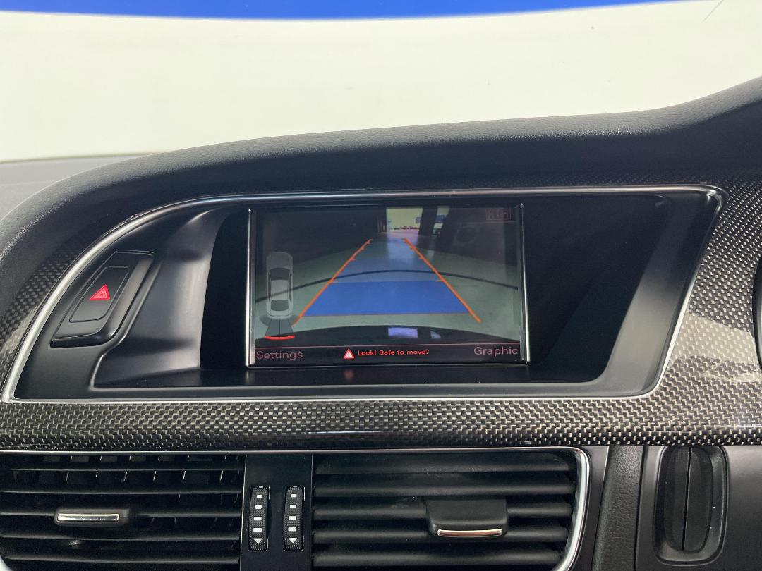 Photo '26' of Audi S5 Photo '26' of Audi S5