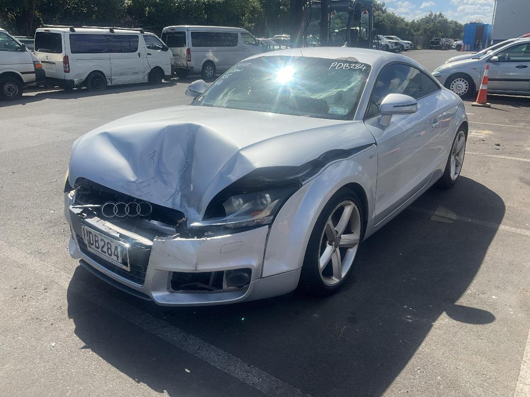 Photo '2' of Audi TT